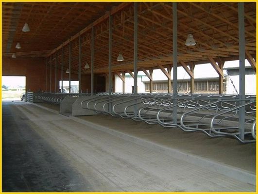 سر به سر نوع 1.30 متر / گاو حصار نرده گاو بدون غرفه اندازه قابل تنظیم