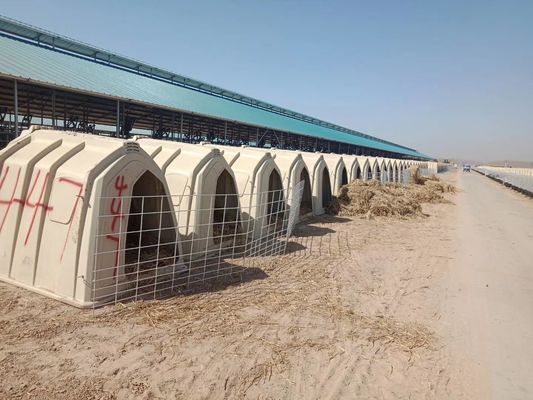 دام دام ISO Plastic Calf Shelters Poly Dome Calf Hutch